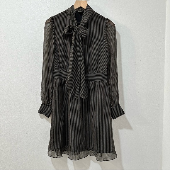 Diane‎ von Furstenberg Silk Shirtdress 8 - Picture 2 of 15